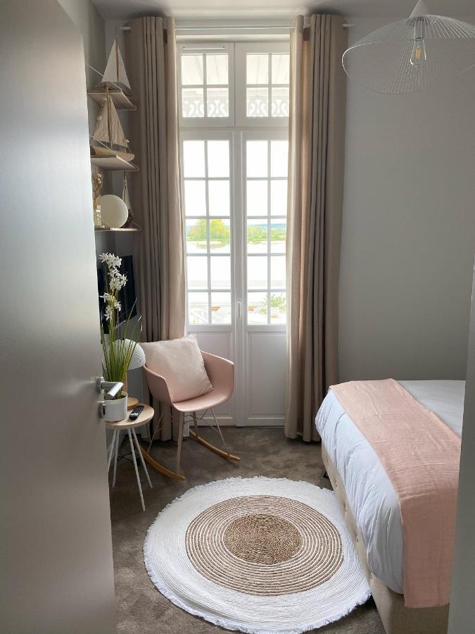 White House, Maison D'Hotes Villequier Eksteriør billede